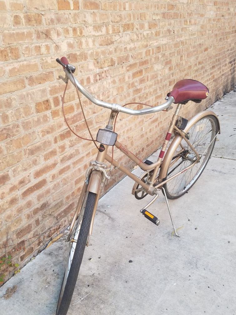 Vintage Huffy Catalina 3 speed bicycle for Sale in Crown Point IN