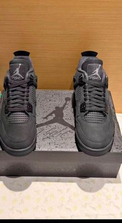 Jordan 4 Black Cats Size 11