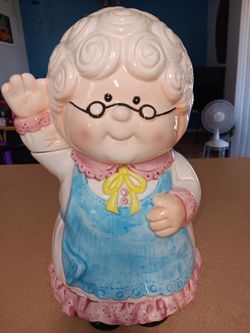 Granny Cookie Jar