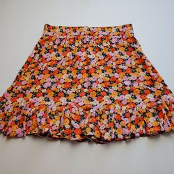 Loft Floral Flutter Mini Skirt ~ Size Medium 30"-32" Elastic Waist
