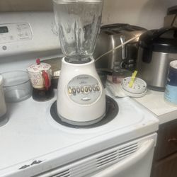 14 SP Osterizer Good Condition $30 Firm