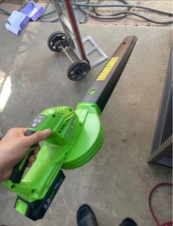 Cordless Leaf Blower with 2.0Ah Battery