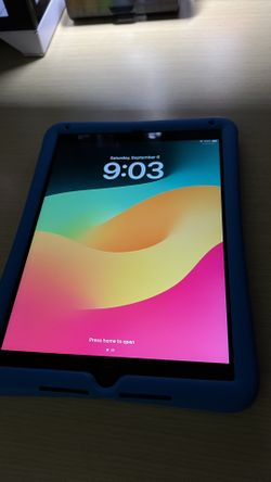 Apple iPad 6th Generation | 32GB | WiFi Only | 9.7” | $70| Includes Case