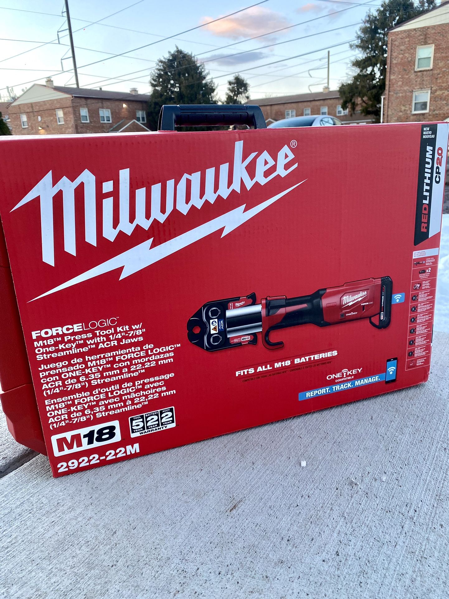 Milwaukee 2922-22M M18 FORCE LOGIC Press Tool BRAND NEW