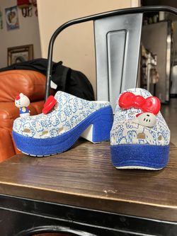 Hello Kitty Platform Crocs