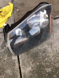 Dodge magnum Headlight