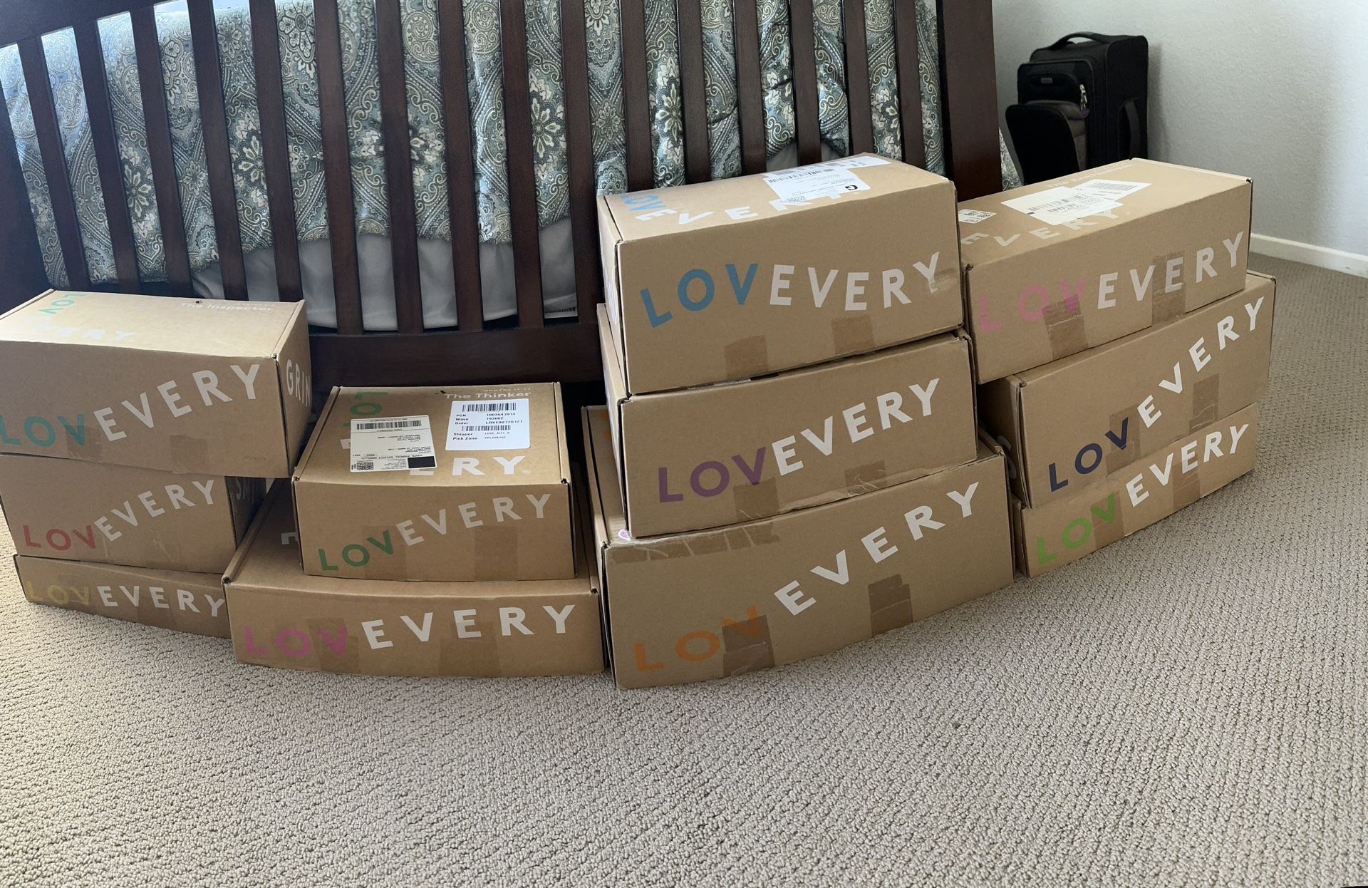 Lovevery Toys, Montessori