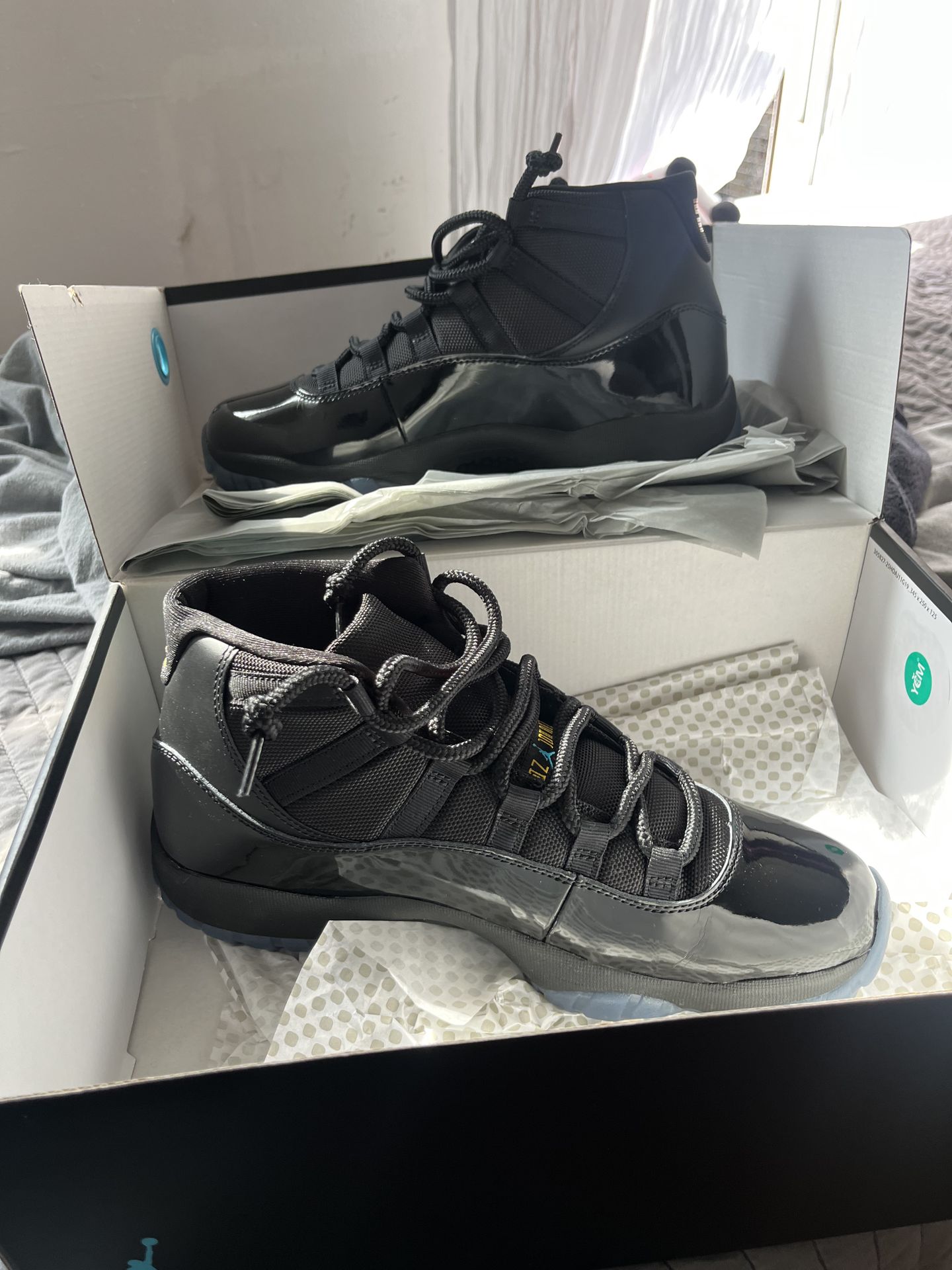 Jordan gamma 11s (new ones ) size 10.