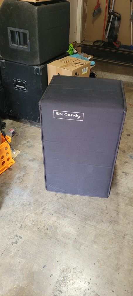 EarCandy Bass Guitar 2-12" Speaker Cabinet 
