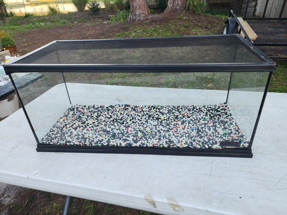Aquarium 20 Gal