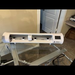 24’ In Vinyl Cutter Siser Romeo 