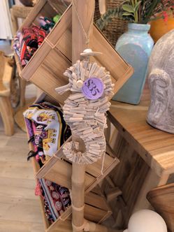 Sea horse hanging decoration