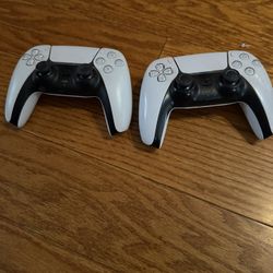 2 ps5 controller NEED GONE ASAP