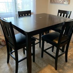 Dining Table Set