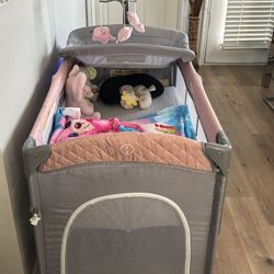Baby Crib 