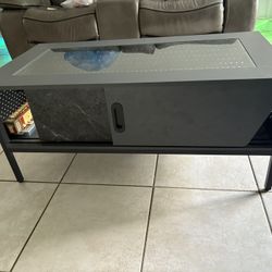 GAMING / ENTERTAINMENT COFFEE TABLE 