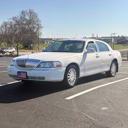 2004 Lincoln Town Car