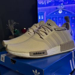 BRAND NEW  ORIGINALS  NMD_R1 W US 11 WOMEN’S