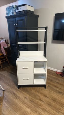 File shelves