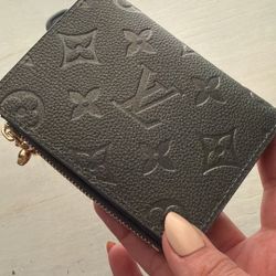 Purse And Wallet