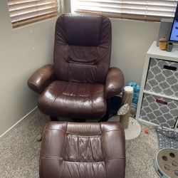 Free leather chair W/ Leg rest 
