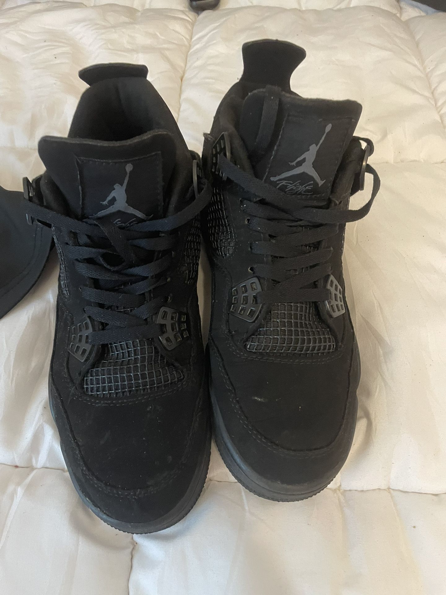 Black Cats Retro Jordan 4s Size 9.5