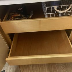 White Kitchen Cabinets