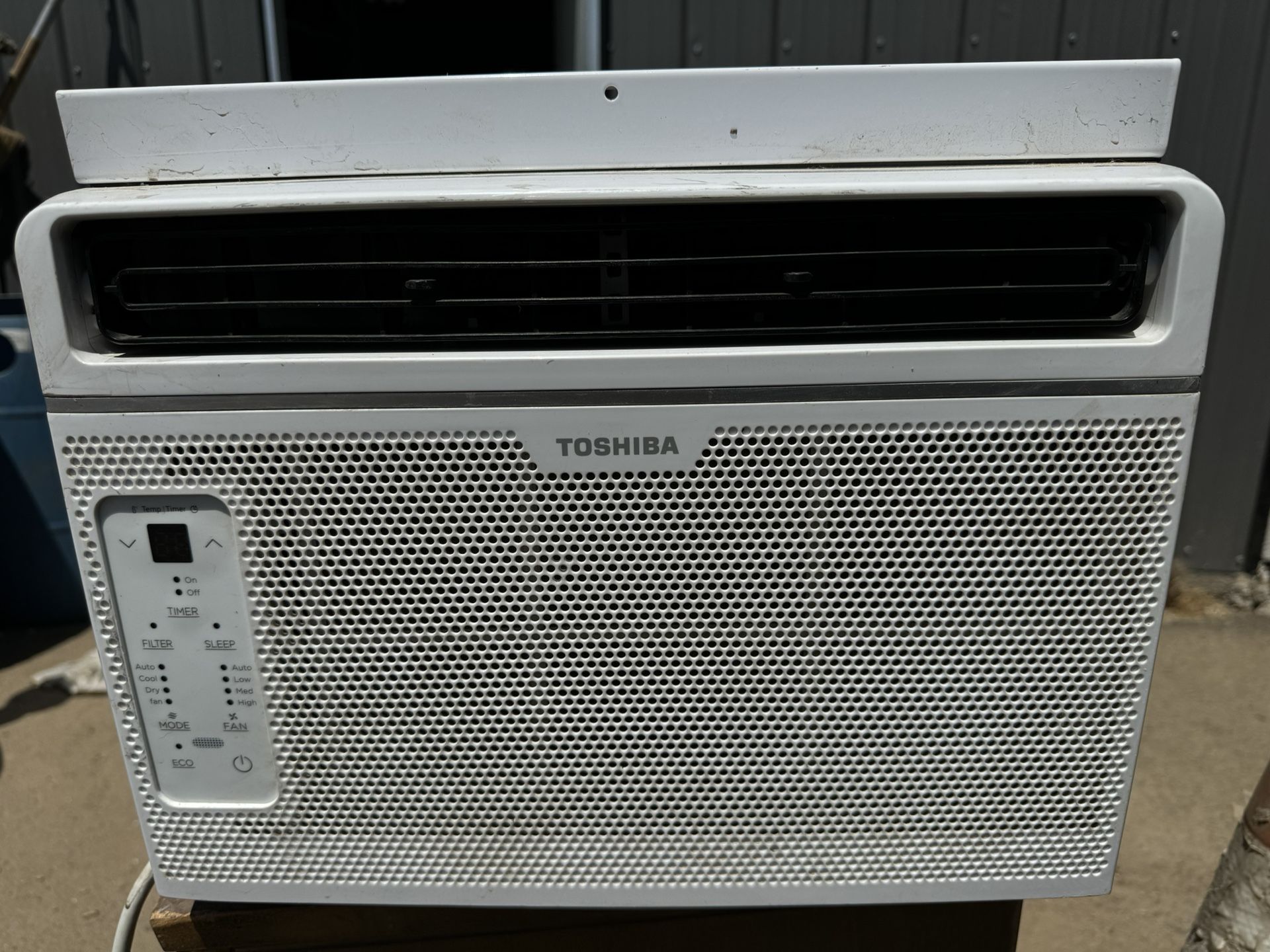 Toshiba Window Air Conditioner 