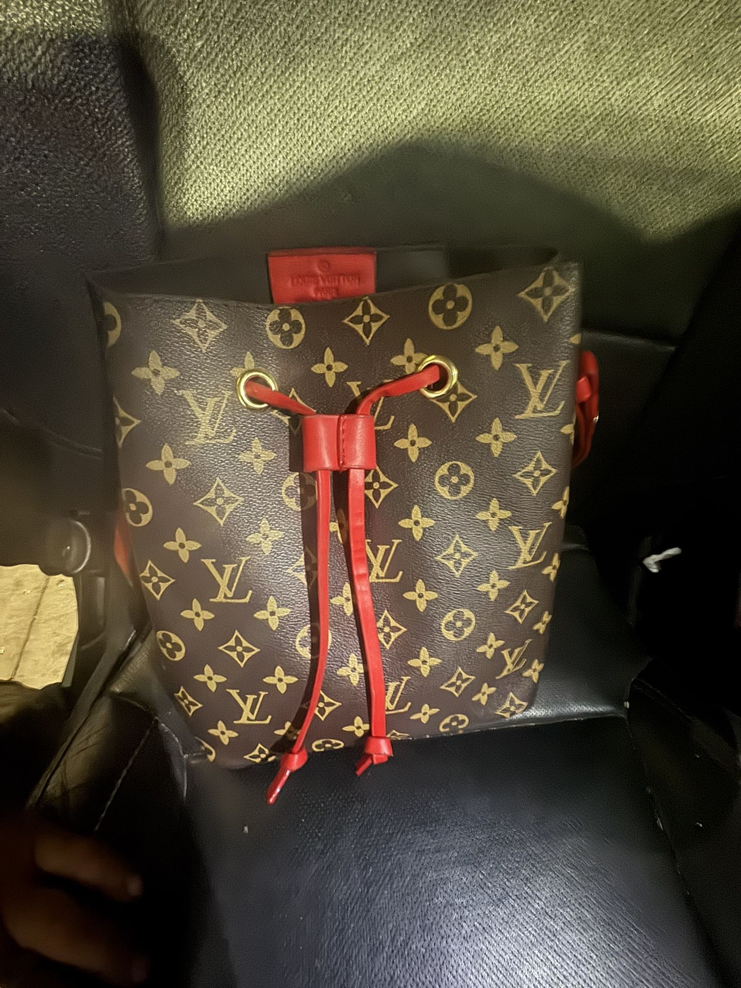 Louis Vuitton Bag New