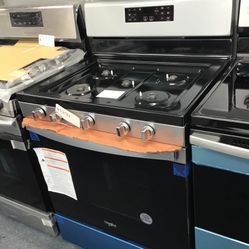 New Scratch And Dent Whirlpool 5 Burner Gas Stainless Steel Range. 1 Year Warranty 