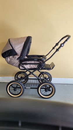 Roan Stroller
