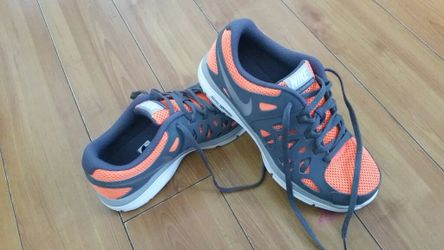 Nike size5