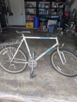 RALEIGH TECHNIUM MEN'S MOUNTAIN BIKE