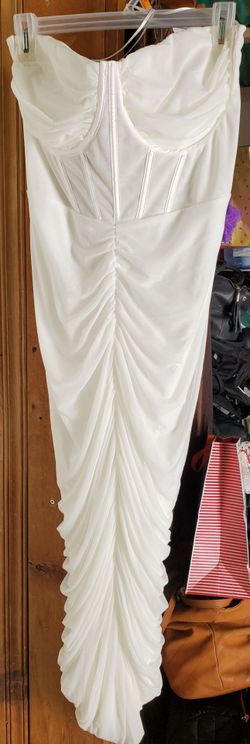 Strapless dress