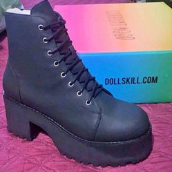 Dollskil Boots