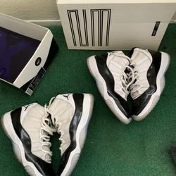 AIR JORDAN 11 CONCORD