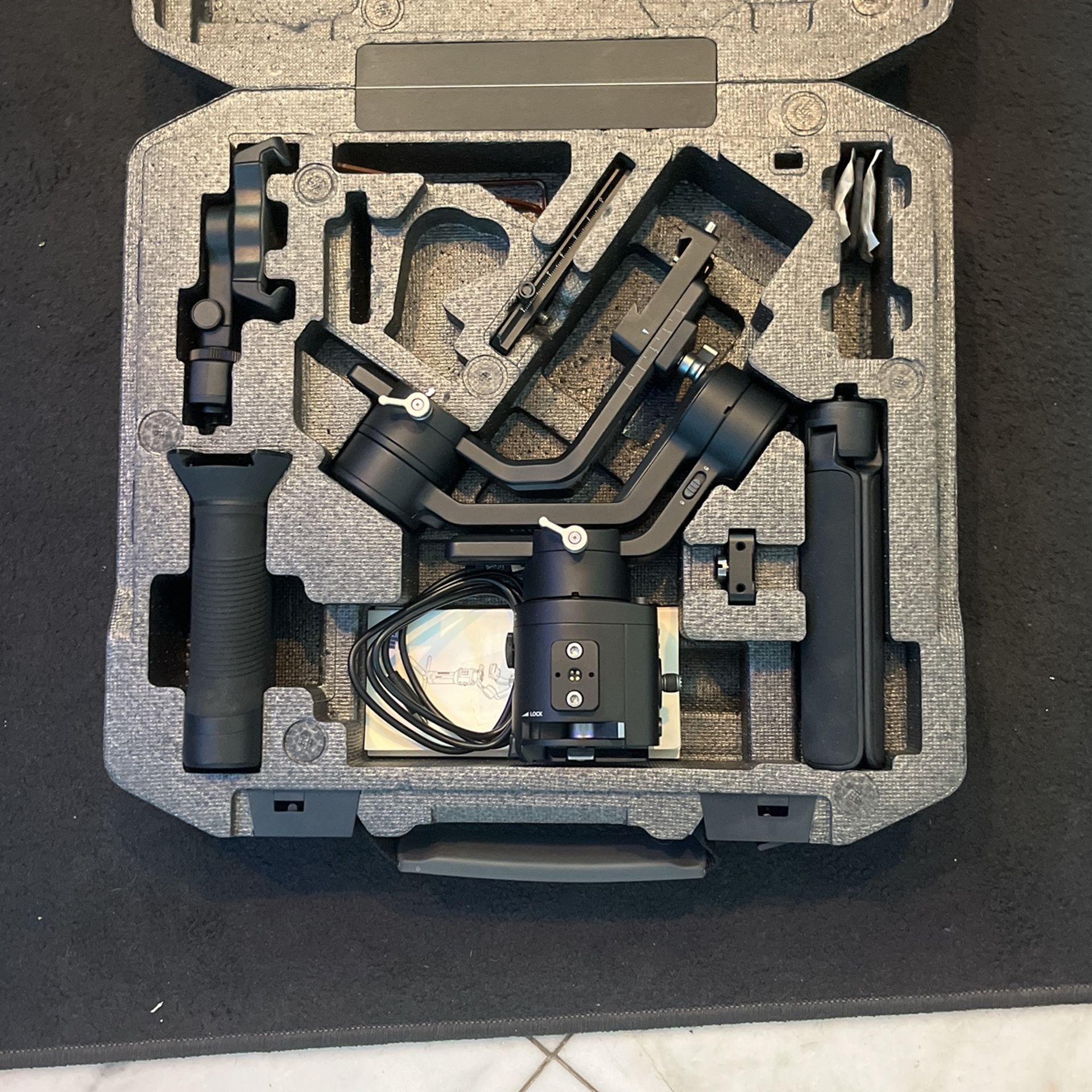 DJI Ronin SC Camera Stabilizer Gimbal