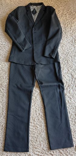 Men’s Suit or Costume