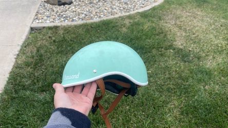 Thousand helmet small