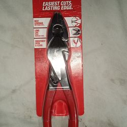 Milwaukee Two-piece Plier Set 9 In Lineman's Pliers /8 In Diagonal Pliers (Dikes)