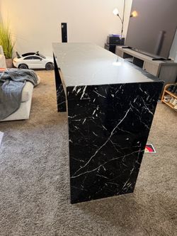 Black Marble  Table