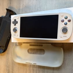 Retroid Pocket 5 - Used/Like New with EXTRAS