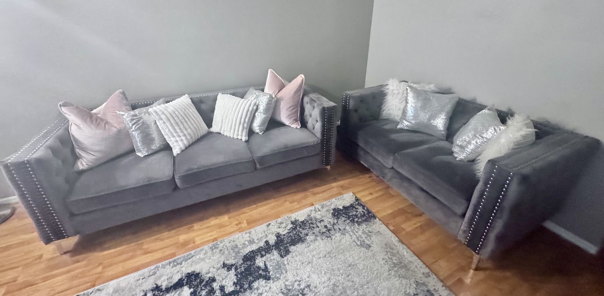 Sofa Set