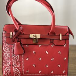 New Bandana Print Purse 