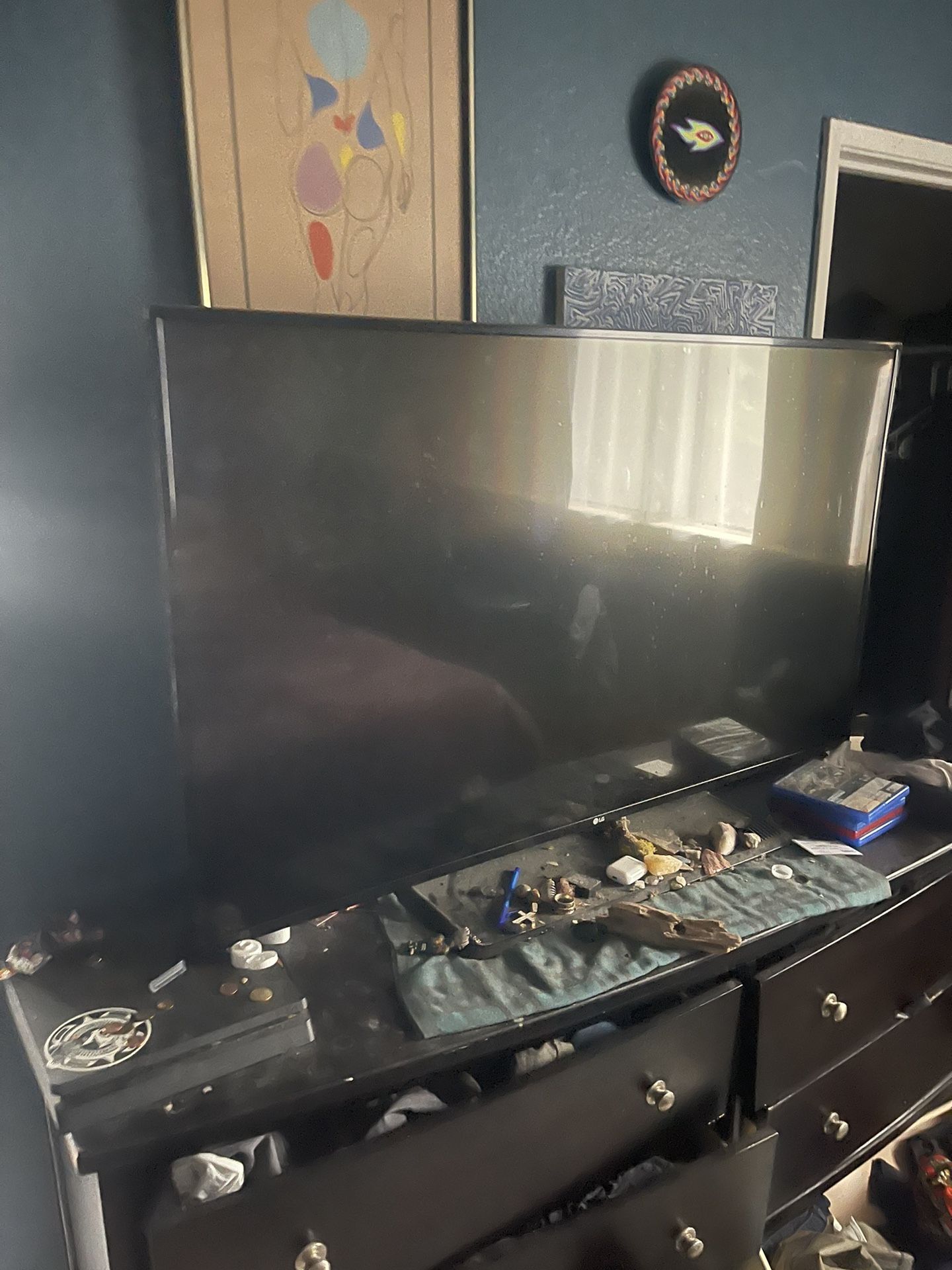 50 Inch LG tv With PS4 +4 Games