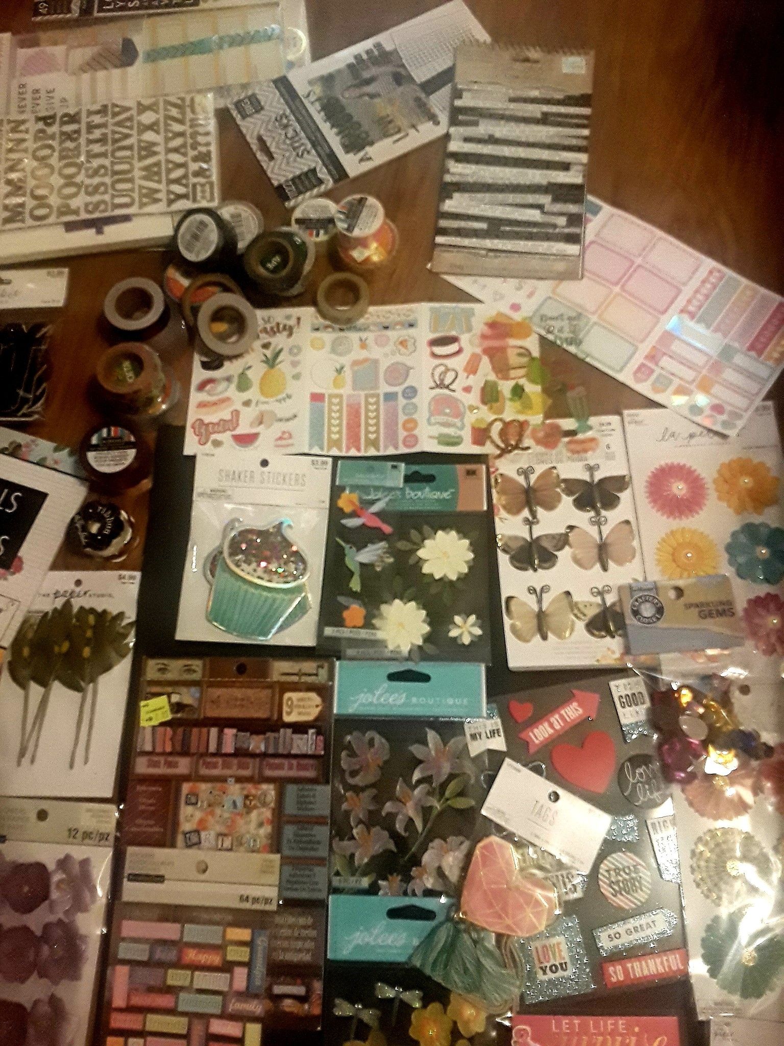 Scrapbook/ junk journal/ paper craft embellishments