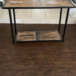 Entry Way Table