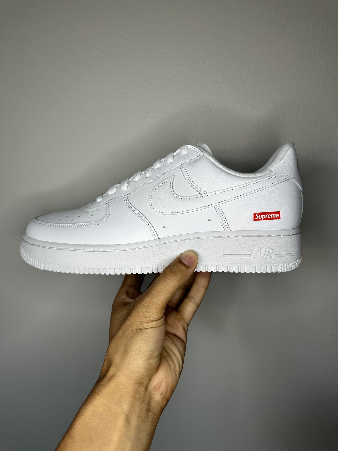 Supreme Nike Air Force 1 Size 11