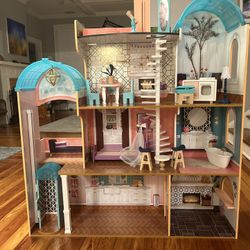 Kidkraft Doll House. 