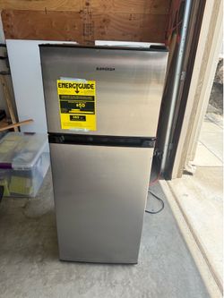 New Mini Fridge with top freezer - works ok